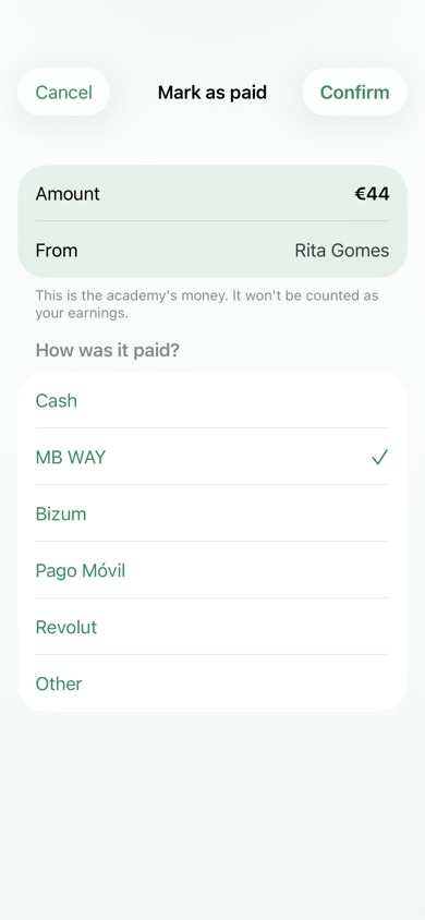 Marking a lesson as paid in the coach app
